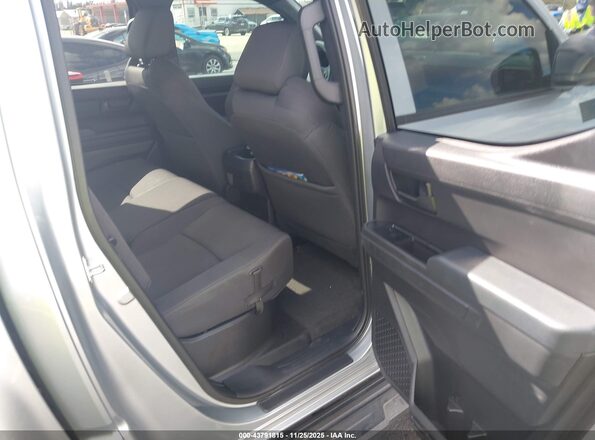 3TYKD5HN0ST034907 2025 TOYOTA TACOMA Silver Widok naklejki z numerem VIN