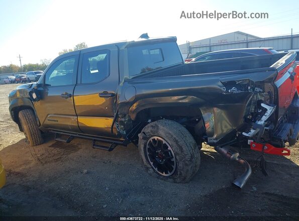 3TYLC5LN7ST046132 2025 TOYOTA TACOMA HYBRID Blue Vista frontal