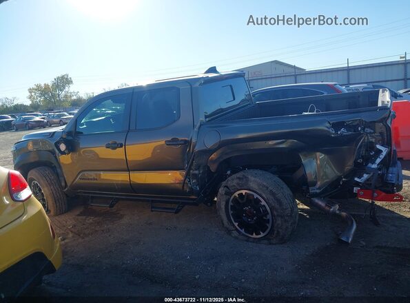 3TYLC5LN7ST046132 2025 TOYOTA TACOMA HYBRID Blue Vista interior de 360 grados
