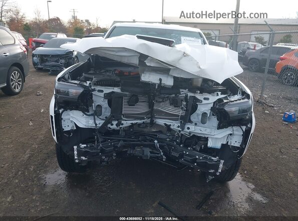 3TYLC5LN8ST023328 2025 TOYOTA TACOMA HYBRID White Vista interior trasera