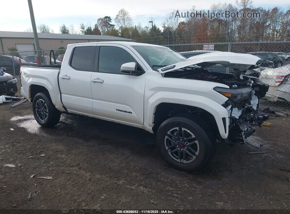 3TYLC5LN8ST023328 2025 TOYOTA TACOMA HYBRID White Delantero derecho