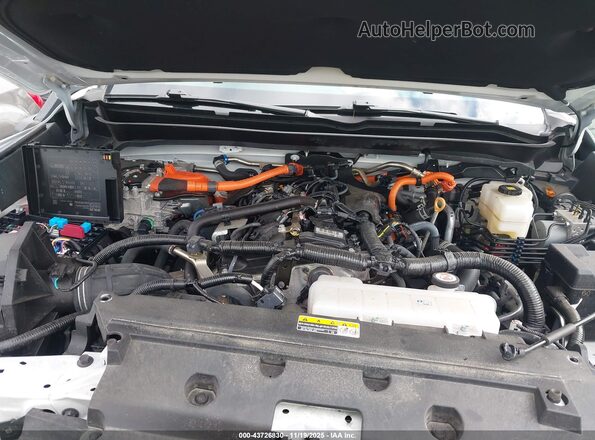 3TYLF5LN5RT010215 2024 TOYOTA TACOMA HYBRID White Հետևի տեսք