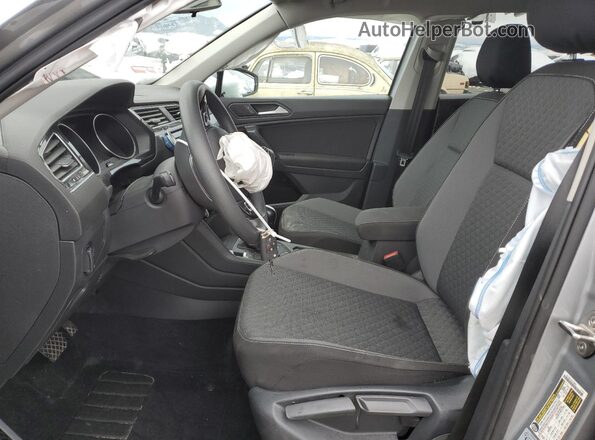 3VV0B7AX2MM104315 2021 VOLKSWAGEN TIGUAN Серебряный Вид салона спереди