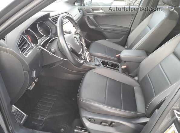 3VV2B7AX0MM049341 2021 VOLKSWAGEN TIGUAN Gray Вид салону спереду