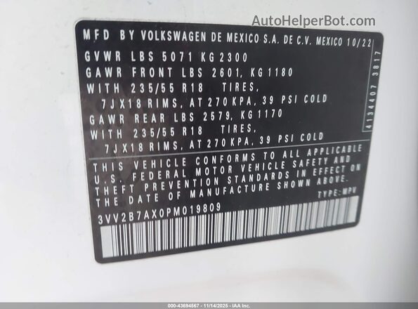3VV2B7AX0PM019809 2023 VOLKSWAGEN TIGUAN White Շարժիչի բաժամունքի տեսք