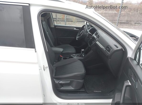 3VV2B7AX0PM019809 2023 VOLKSWAGEN TIGUAN White Սալոնի դիմացի տեսք