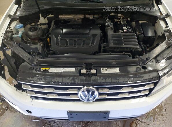 3VV2B7AX1KM070003 2019 VOLKSWAGEN TIGUAN White Вид підкапотного простору