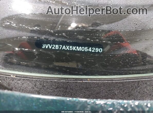 3VV2B7AX5KM054290 2019 VOLKSWAGEN TIGUAN Зеленый Вид подкапотного пространства