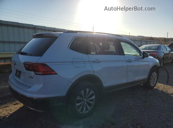 3VV2B7AX6JM138231 2018 VOLKSWAGEN TIGUAN Белый Задняя правая четверть