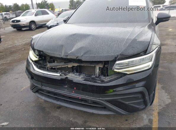 3VV3B7AX3NM062512 2022 VOLKSWAGEN TIGUAN Черный Вид спереди