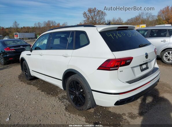 3VV8B7AX0NM066071 2022 VOLKSWAGEN TIGUAN Белый Задняя левая четверть