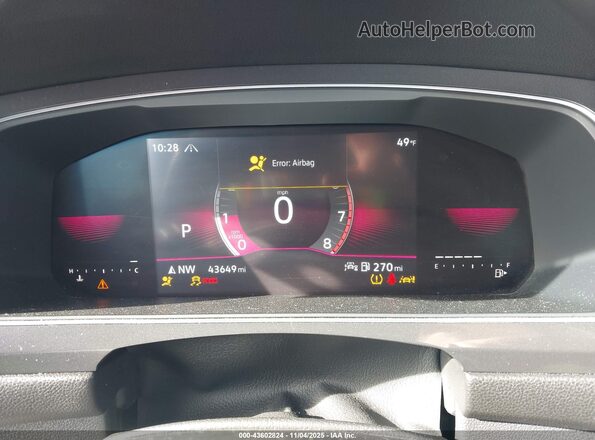 3VV8B7AX0NM066071 2022 VOLKSWAGEN TIGUAN Белый Вид задних сидений