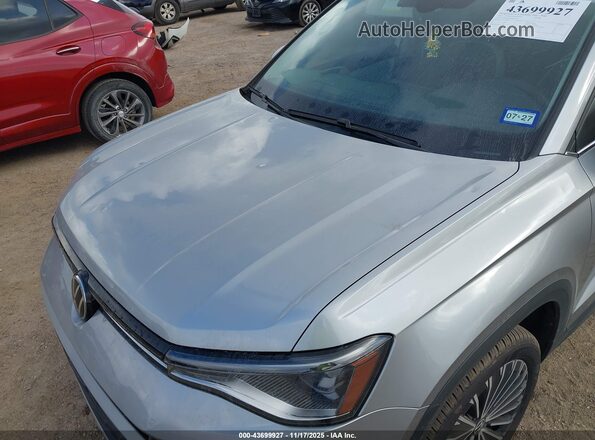 3VVEC7B28SM007932 2025 VOLKSWAGEN TAOS Серый Вид спереди