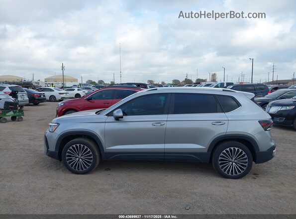 3VVEC7B28SM007932 2025 VOLKSWAGEN TAOS Серый Панорамный вид салона 360°