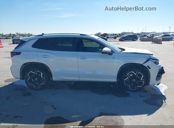 3VVLR7RM6SM059430 2025 VOLKSWAGEN TIGUAN White Vista interior trasera