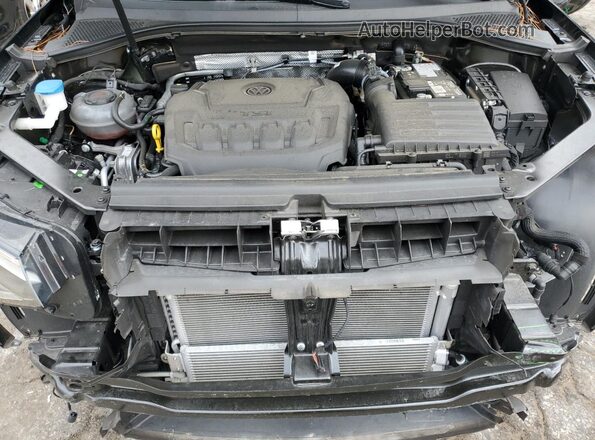 3VVRB7AX1RM127051 2024 VOLKSWAGEN TIGUAN Black უკანა სალონის ხედი