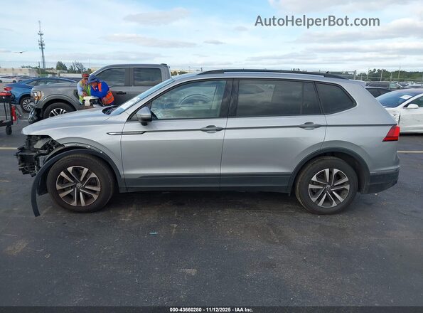3VVRB7AX2PM054656 2023 VOLKSWAGEN TIGUAN Gray 