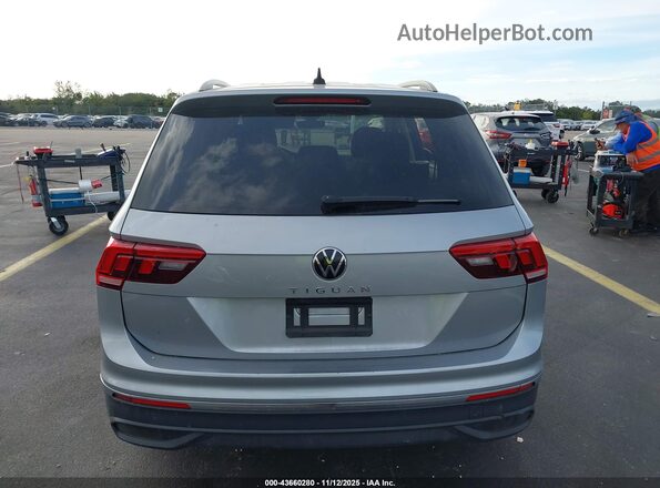 3VVRB7AX2PM054656 2023 VOLKSWAGEN TIGUAN Gray 