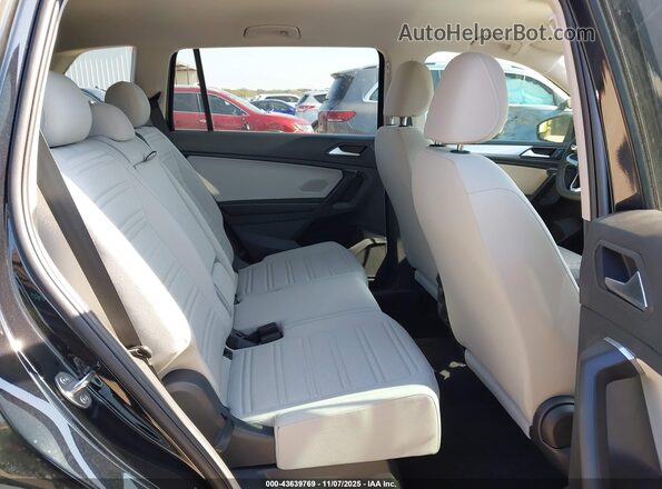 3VVRB7AX7RM205672 2024 VOLKSWAGEN TIGUAN Черный Вид наклейки с VIN-кодом