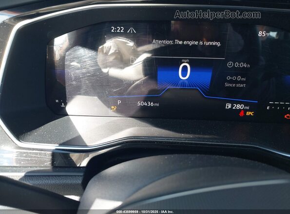 3VW5M7BU0PM051781 2023 VOLKSWAGEN JETTA Серебряный Вид задних сидений