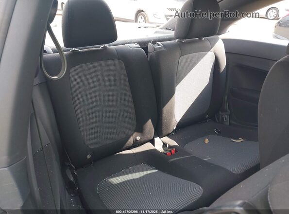 3VWFD7AT3JM709064 2018 VOLKSWAGEN BEETLE Серый Вид наклейки с VIN-кодом