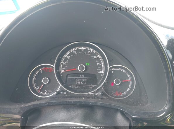 3VWFD7AT3JM709064 2018 VOLKSWAGEN BEETLE Серый Вид задних сидений