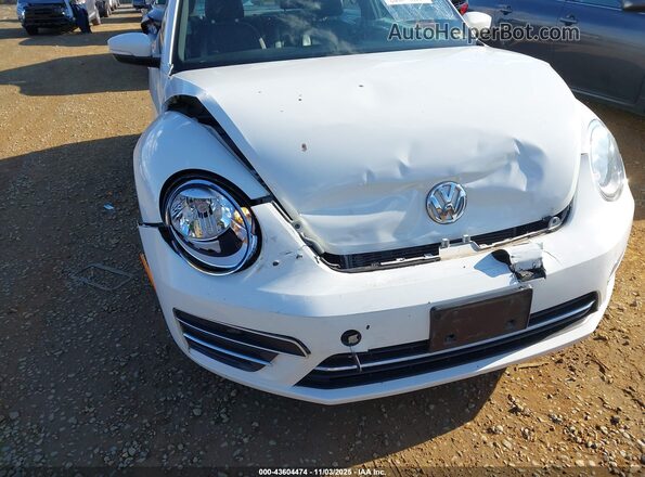3VWJ17AT5HM618052 2017 VOLKSWAGEN BEETLE Белый Вид спереди