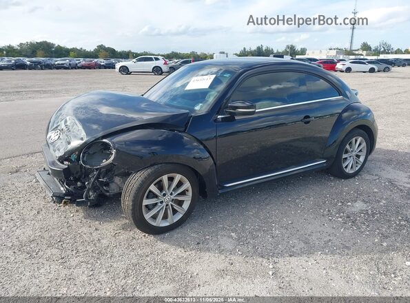 3VWJD7AT6JM711594 2018 VOLKSWAGEN BEETLE Черный Передняя левая четверть