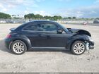 2018 Volkswagen Beetle 2.0t Se Черный vin: 3VWJD7AT6JM711594