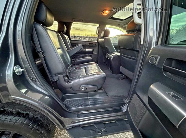 5TDEY5B10MS182254 2021 TOYOTA SEQUOIA Gray Front interior view