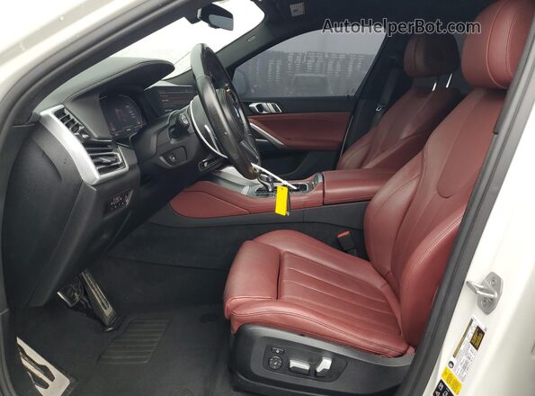 5UXCY6C00N9J28423 2022 BMW X6 Белый Вид панели приборов