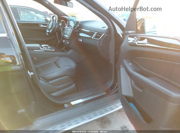 4JGDA5JB3JB187926 2018 MERCEDES-BENZ GLE 350 Black Սալոնի դիմացի տեսք