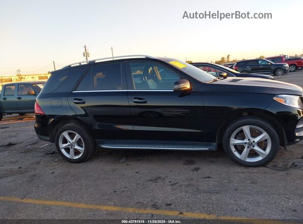 4JGDA5JB3JB187926 2018 MERCEDES-BENZ GLE 350 Black Սալոնի հետևի տեսք
