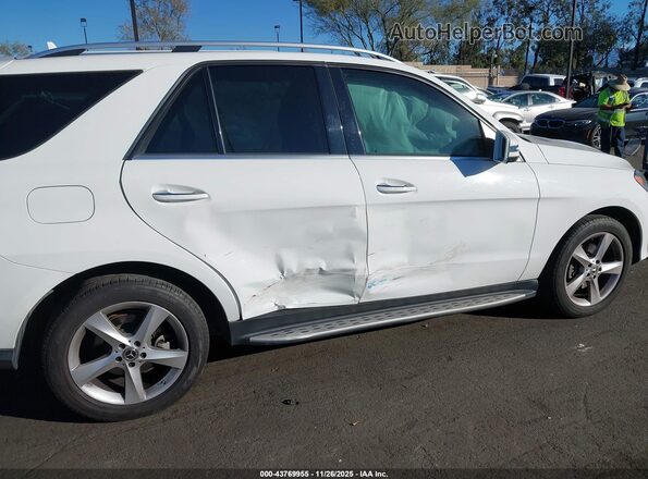 4JGDA5JB6HA965992 2017 MERCEDES-BENZ GLE 350 White Widok z przodu