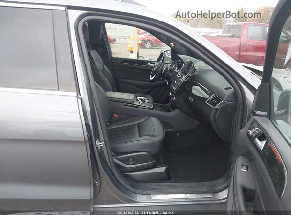 4JGDF6EE1JB132631 2018 MERCEDES-BENZ GLS 450 Серый Вид салона спереди
