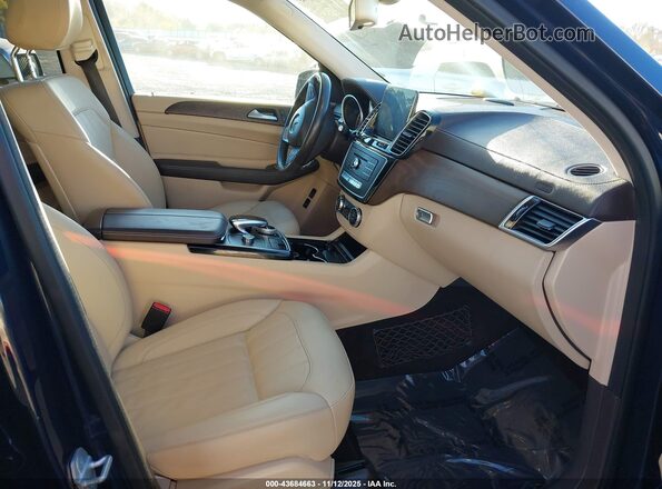 4JGDF6EE4HA796552 2017 MERCEDES-BENZ GLS 450 Blue Widok wnętrza z przodu