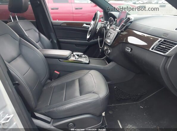 4JGDF6EE6HA773693 2017 MERCEDES-BENZ GLS 450 Серебряный Вид салона спереди