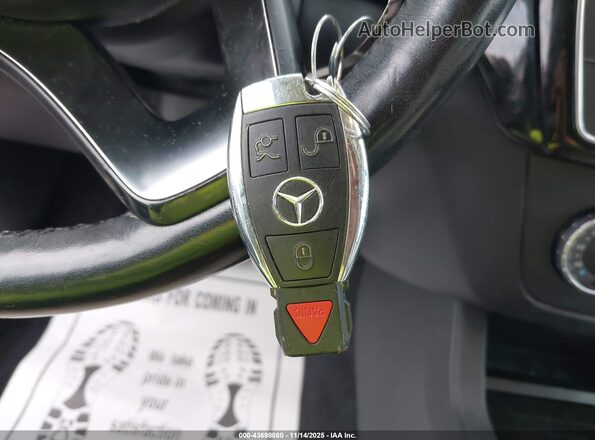 4JGDF6EE8JB090989 2018 MERCEDES-BENZ GLS 450 Белый Вид панели приборов