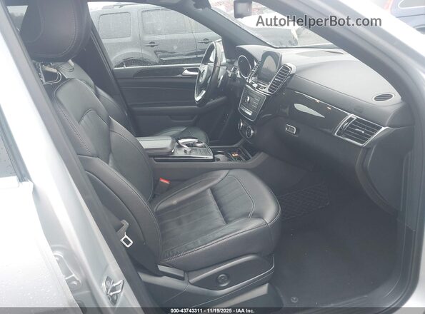 4JGDF6EE9KB224040 2019 MERCEDES-BENZ GLS 450 Серебряный Вид салона спереди