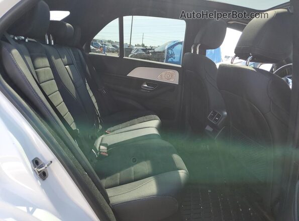 4JGFB4KB3NA821410 2022 MERCEDES-BENZ GLE White Vista de los asientos traseros