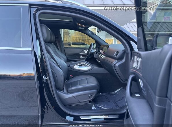 4JGFB5KB2NA658688 2022 MERCEDES-BENZ GLE 450 Черный Вид салона спереди