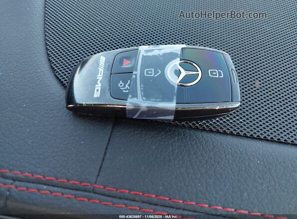 4JGFB6BE8RB124255 2024 MERCEDES-BENZ AMG GLE 53 Белый Вид панели приборов