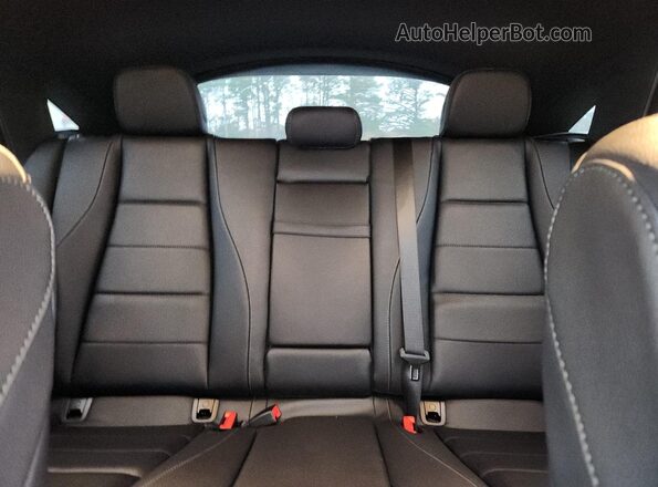 4JGFD5KB1SB319548 2025 MERCEDES-BENZ GLE Gray Widok tylnych siedzeń