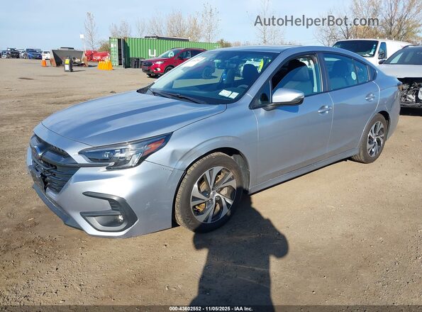 4S3BWAF66R3013260 2024 SUBARU LEGACY Silver წინა მარცხენა ხედი სამი მეოთხედიდან