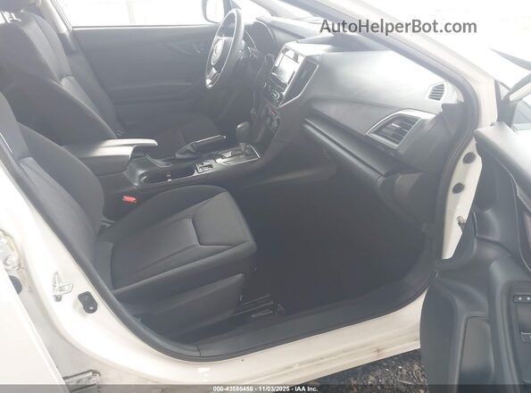 4S3GKAD69P3602045 2023 SUBARU IMPREZA Белый Вид салона спереди
