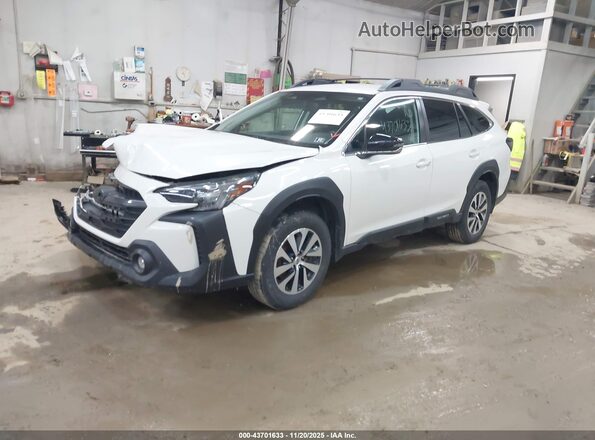 4S4BTACC2P3217940 2023 SUBARU OUTBACK Белый Передняя левая четверть