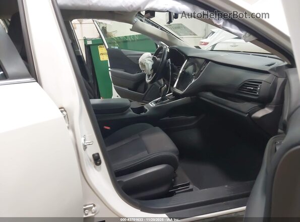 4S4BTACC2P3217940 2023 SUBARU OUTBACK Белый Вид салона спереди