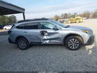 2022 Subaru Outback Premium Серебряный vin: 4S4BTAFC2N3176427