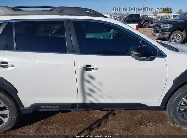 4S4BTAFC3P3207431 2023 SUBARU OUTBACK White Widok zestawu wskaźników
