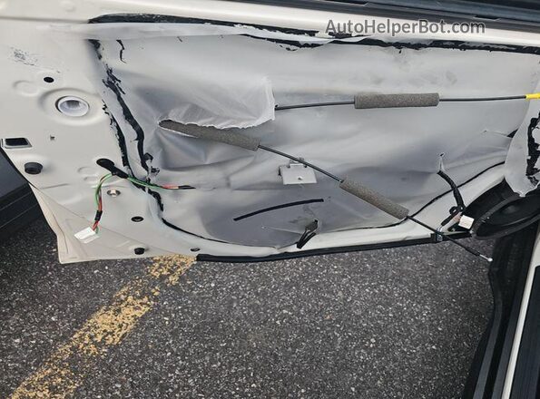4S4BTAFC8S3205764 2025 SUBARU OUTBACK  უკანა სალონის ხედი